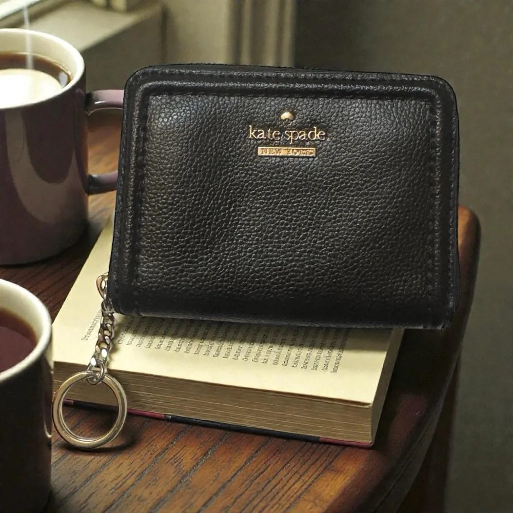 Kate Spade Black key ring wallet - Picture 1 of 7